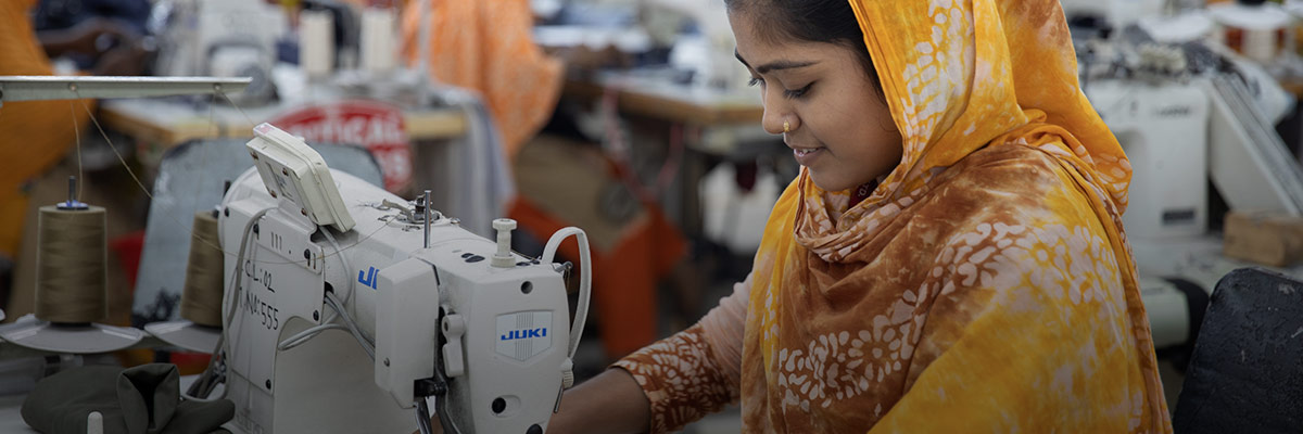 Inclusive Economy: The Shift to Digital Wages: Making Sure It Works for Women and Business