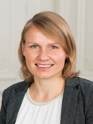 Julia Beier portrait